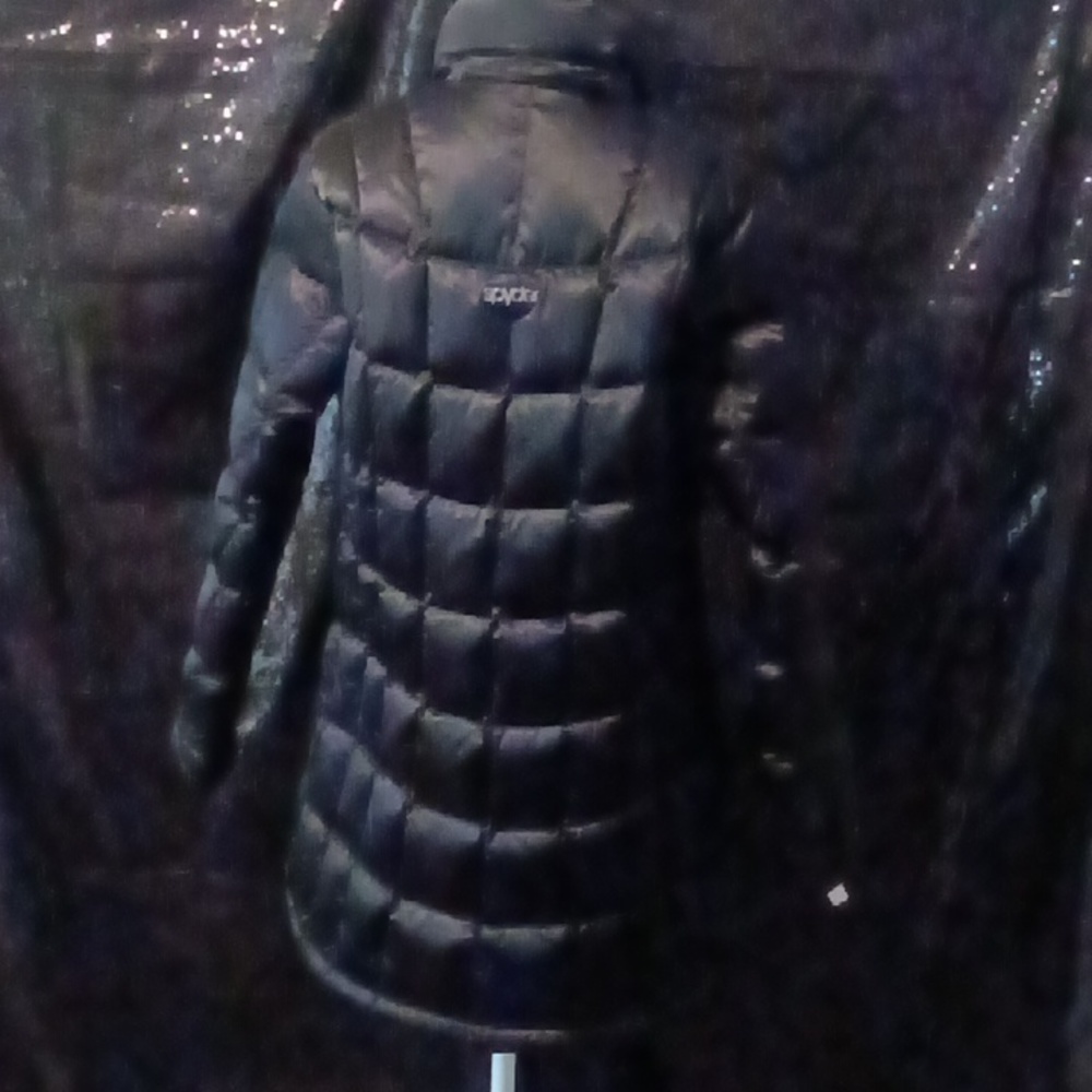 Women's jacket - Picture 2 of 7